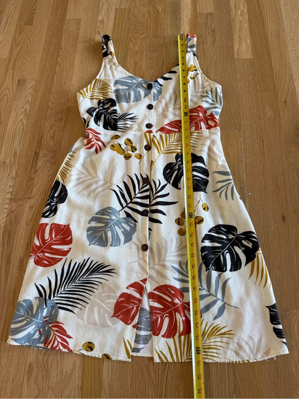 Sleeveless Rayon/Linen Dress with Tropical Leaf Print - Picture 8 of 9